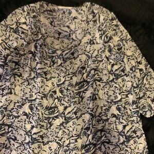 KRAZY KAT XL LAYERED BLUE/GREY FLOWER BLOUSE XL